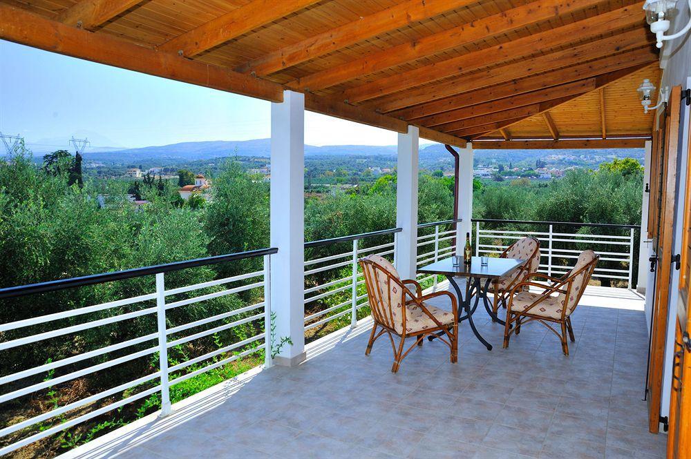 Lefkothea With Large Pool, Bbq & Playground Villa