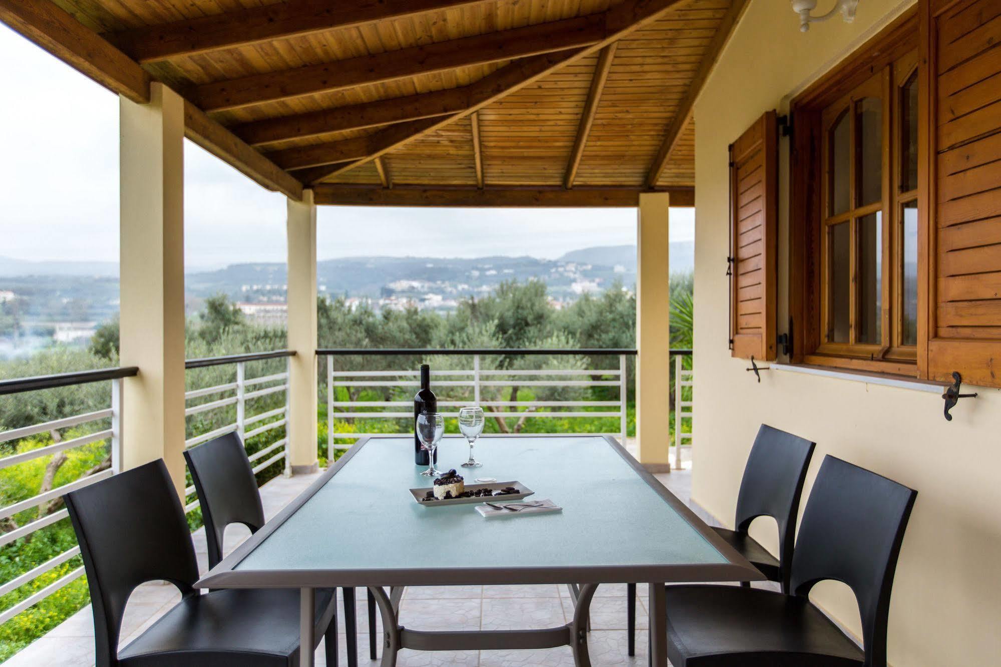 Villa Lefkothea With Large Pool, Bbq & Playground
